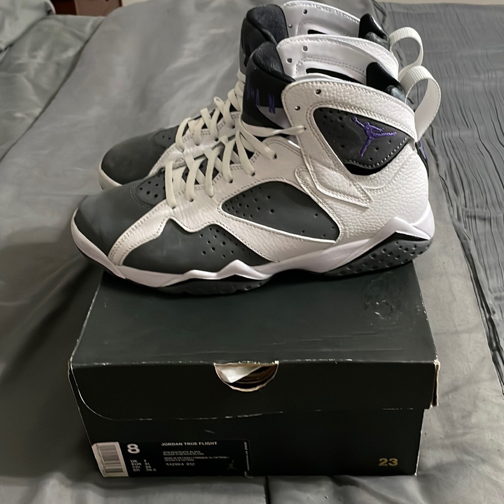 Jordan “6” Flights size 8